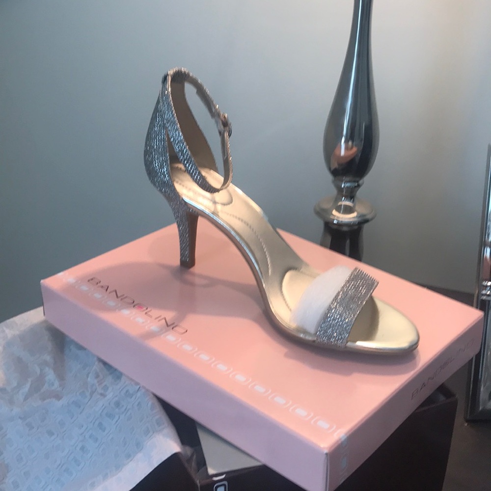 NWT silver heels